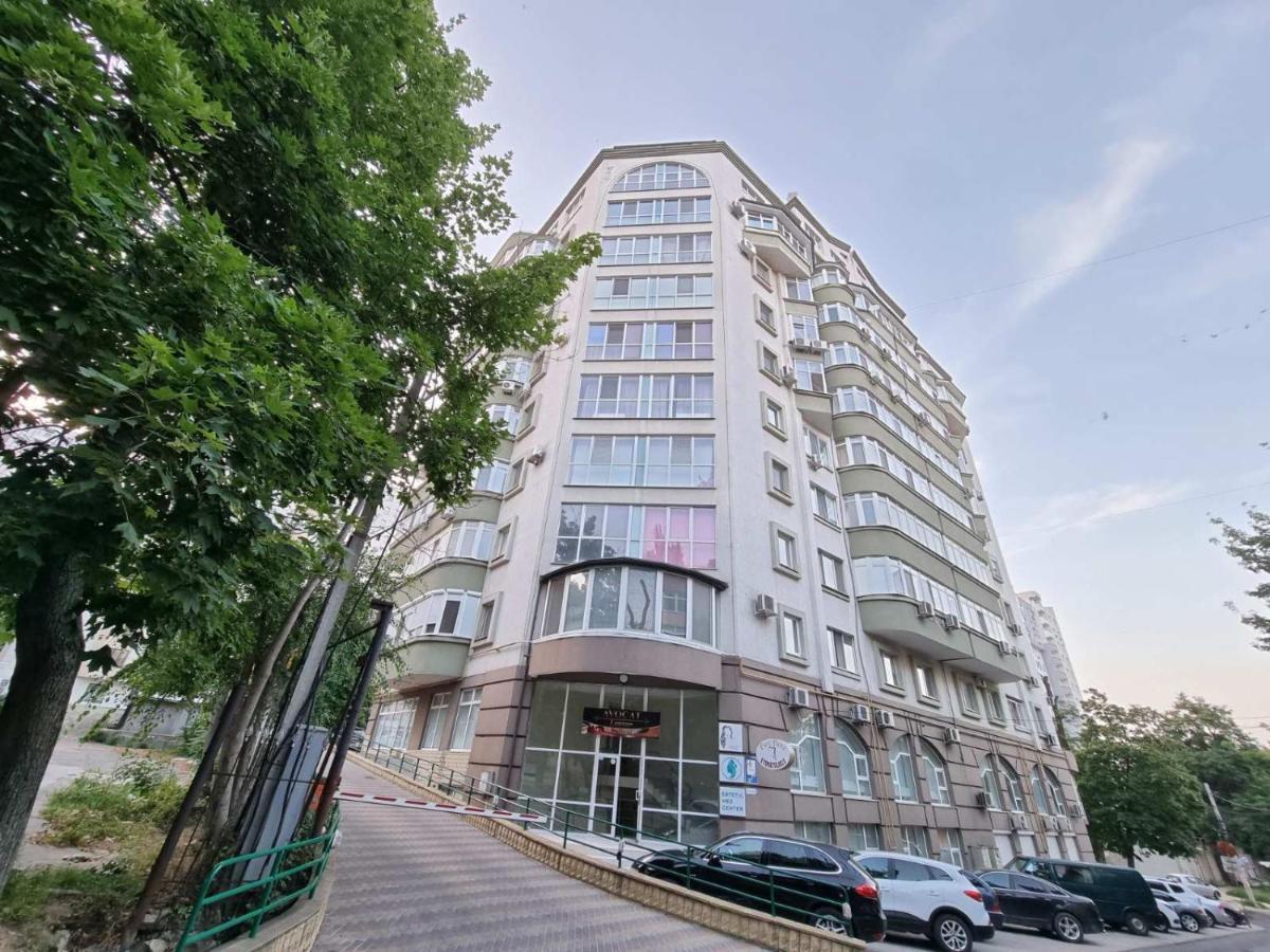 Elegance Apartment Chisinau Center Close To Stefan Cel Mare Экстерьер фото